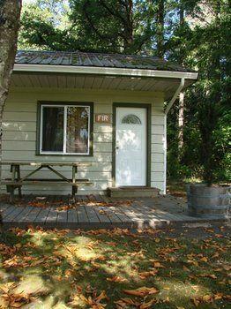 Cabins And Campground At Cultus Lake Park Hotel Chilliwack Exterior foto